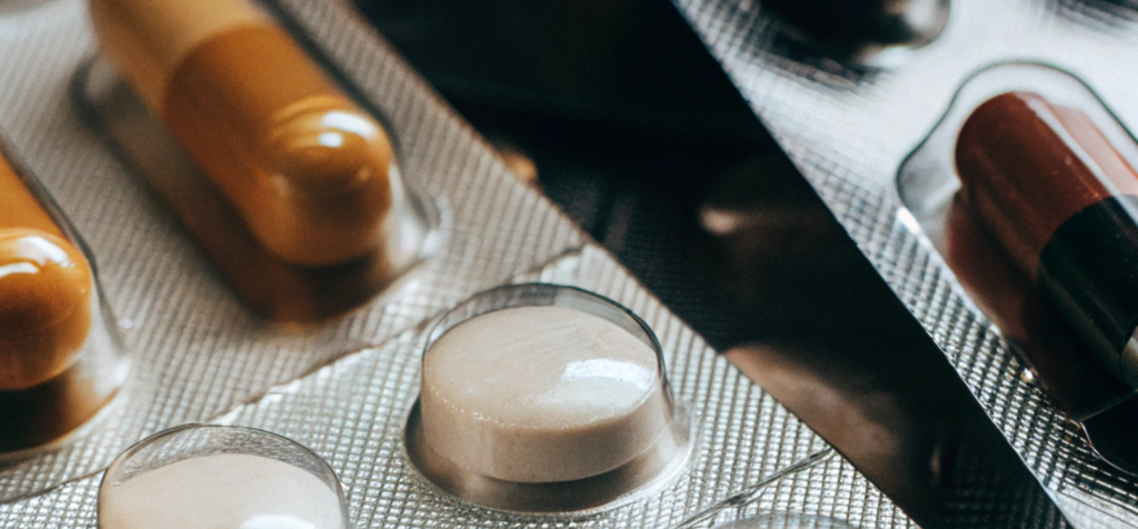 5 key considerations for clinical trial packaging and labeling